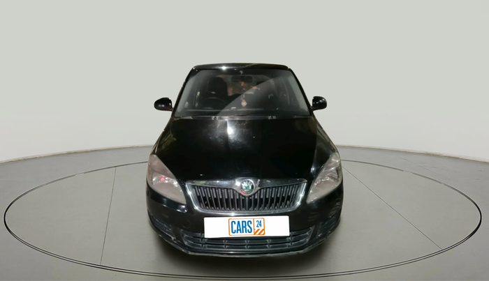 2011 Skoda Fabia AMBIENTE 1.2 MPI, Petrol, Manual, 1,11,279 km, exterior