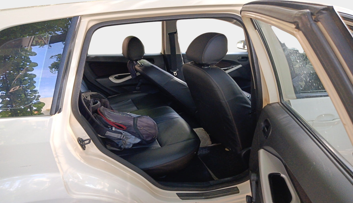 2010 Ford Figo ZXI 1.2 PETROL, Petrol, Manual, 48,525 km, interior