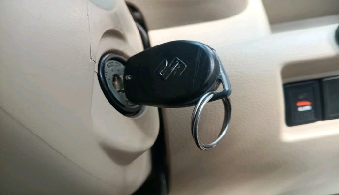 2013 Maruti Ertiga ZDI, Diesel, Manual, 1,27,894 km, interior