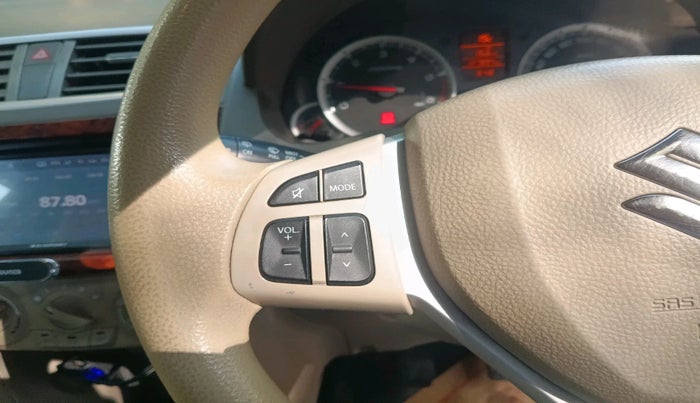 2013 Maruti Ertiga ZDI, Diesel, Manual, 1,27,894 km, interior