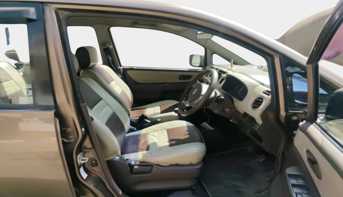 2010 Maruti Zen Estilo VXI, Petrol, Manual, 60,017 km, interior