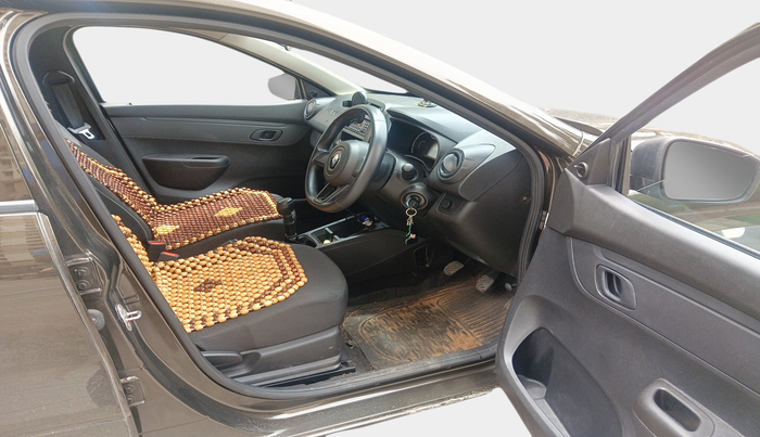 2021 Renault Kwid RXL, Petrol, Manual, 12,393 km, interior