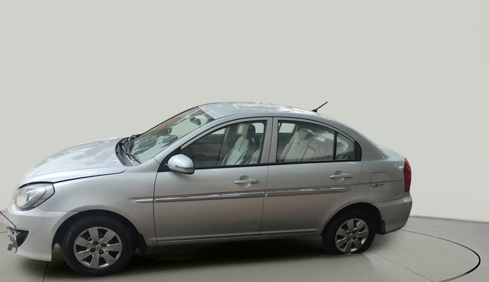 2011 Hyundai Verna TRANSFORM 1.6 VTVT, Petrol, Manual, 77,379 km, exterior
