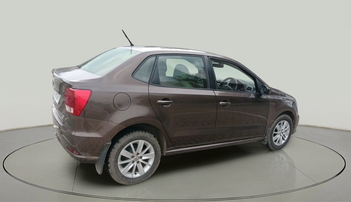 2016 Volkswagen Ameo HIGHLINE1.5L, Diesel, Manual, 2,04,332 km, exterior