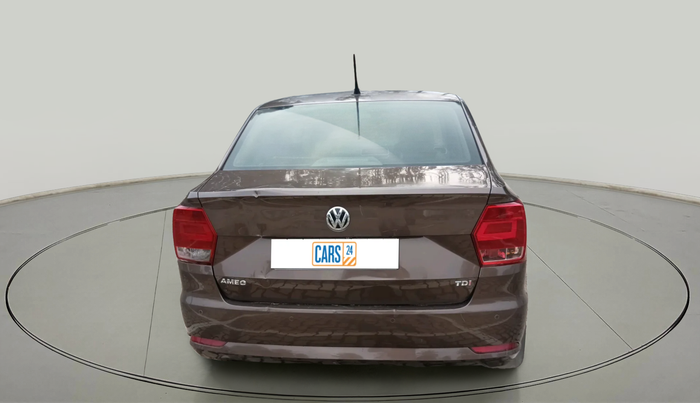 2016 Volkswagen Ameo HIGHLINE1.5L, Diesel, Manual, 2,04,332 km, exterior