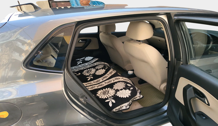 2014 Volkswagen Polo HIGHLINE1.2L, Petrol, Manual, 70,428 km, interior