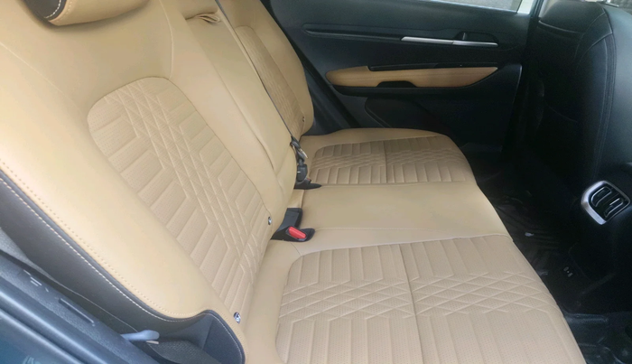 2024 KIA SONET 	 HTX 1.0 TURBO DCT, Petrol, Automatic, 11,199 km, interior