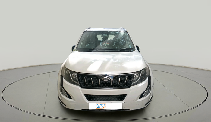 2016 Mahindra XUV500 W10 AT, Diesel, Automatic, 1,26,817 km, exterior