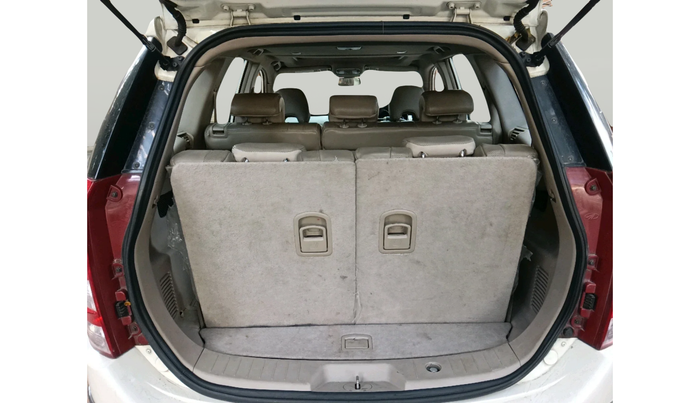 2016 Mahindra XUV500 W10 AT, Diesel, Automatic, 1,26,817 km, exterior