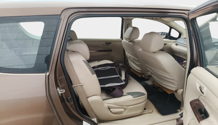 2014 Maruti Ertiga ZDI, Diesel, Manual, 78,260 km, interior