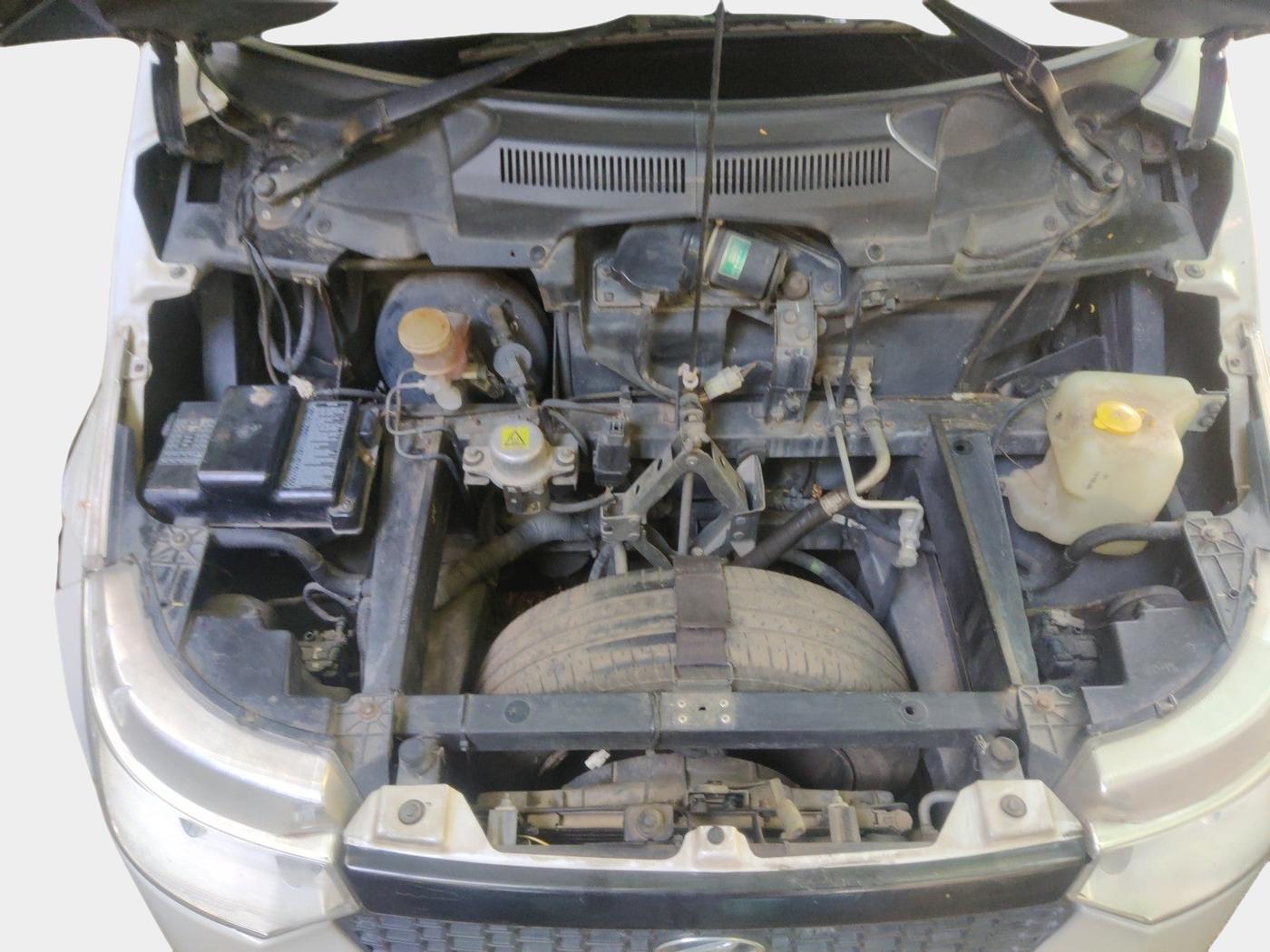 2015 Mahindra E2O T2, Electric, Automatic, 91,000 km, exterior
