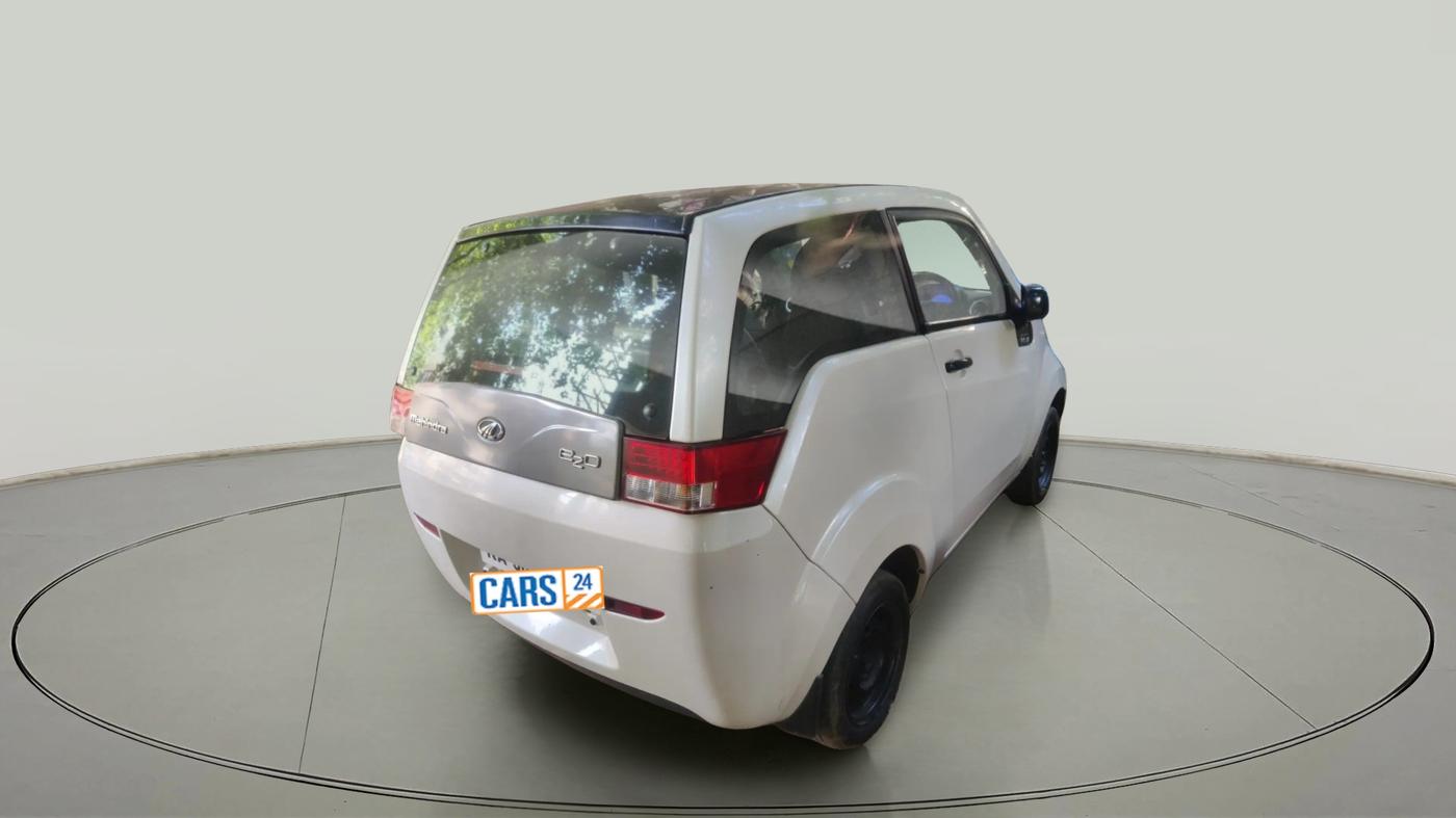 2015 Mahindra E2O T2, Electric, Automatic, 91,000 km, exterior