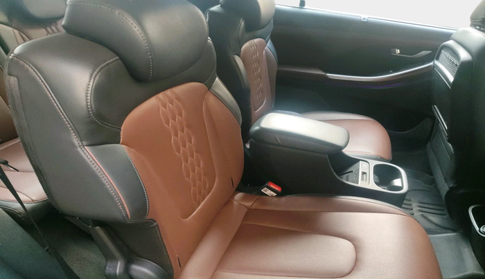 2021 Hyundai ALCAZAR 1.5 SIGNATURE (O) AT 6STR, Diesel, Automatic, 49,008 km, interior