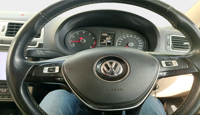 2014 Volkswagen Polo HIGHLINE1.2L, Petrol, Manual, 63,157 km, interior