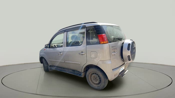2013 Mahindra Quanto C6, Diesel, Manual, 1,13,982 km, exterior