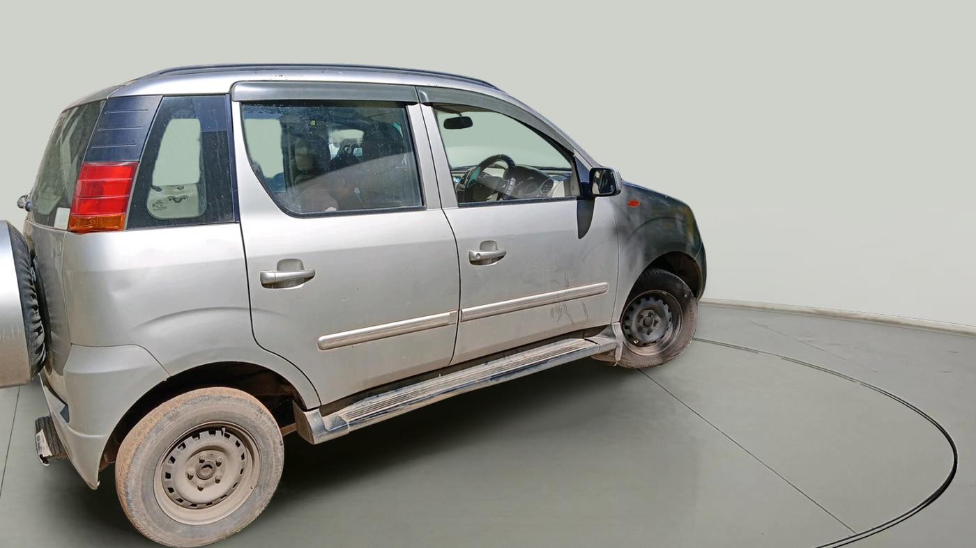 2013 Mahindra Quanto C6, Diesel, Manual, 1,13,982 km, exterior