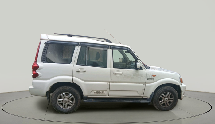 2014 Mahindra Scorpio VLX 2WD AIRBAG, Diesel, Manual, 71,851 km, exterior