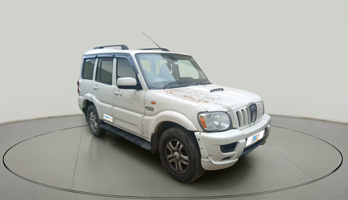 2014 Mahindra Scorpio VLX 2WD AIRBAG, Diesel, Manual, 71,851 km, exterior