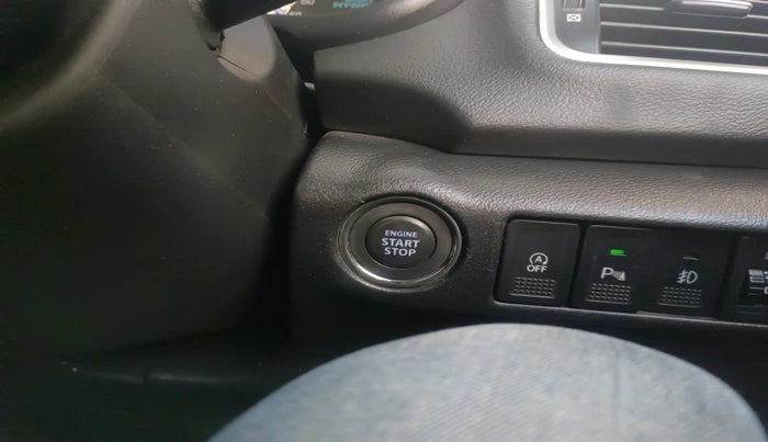 2017 Maruti S Cross ZETA 1.3, Diesel, Manual, 1,18,673 km, interior