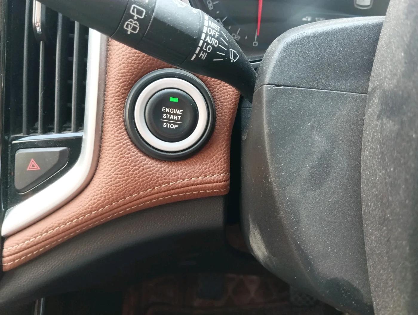 2020 MG HECTOR PLUS SHARP 1.5 PETROL TURBO HYBRID MT 6-STR, Petrol, Manual, 30,379 km, interior