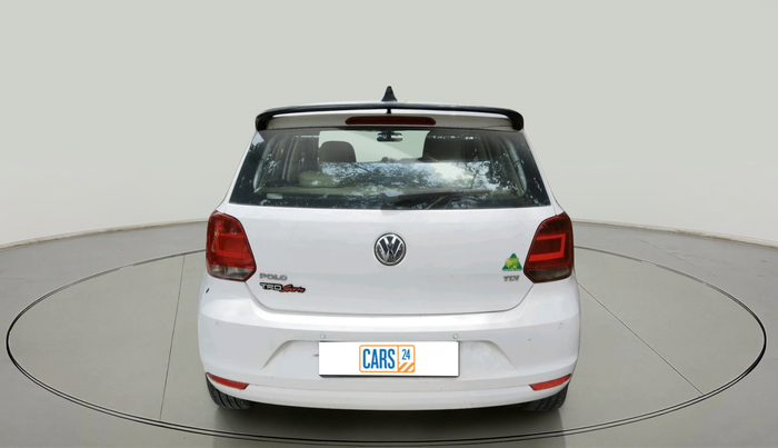 2015 Volkswagen Polo HIGHLINE1.5L, Diesel, Manual, 1,09,413 km, exterior