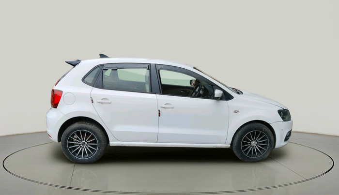 2015 Volkswagen Polo HIGHLINE1.5L, Diesel, Manual, 1,09,413 km, exterior
