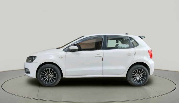 2015 Volkswagen Polo HIGHLINE1.5L, Diesel, Manual, 1,09,413 km, exterior