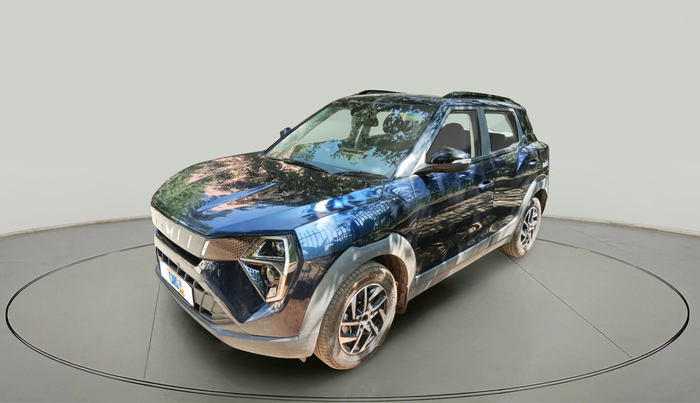 2024 Mahindra XUV 3XO AX5 1.5 Turbo Diesel Autoshift Plus, Diesel, Automatic, 15,539 km, exterior