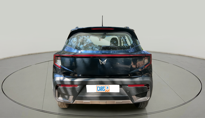 2024 Mahindra XUV 3XO AX5 1.5 Turbo Diesel Autoshift Plus, Diesel, Automatic, 15,539 km, exterior