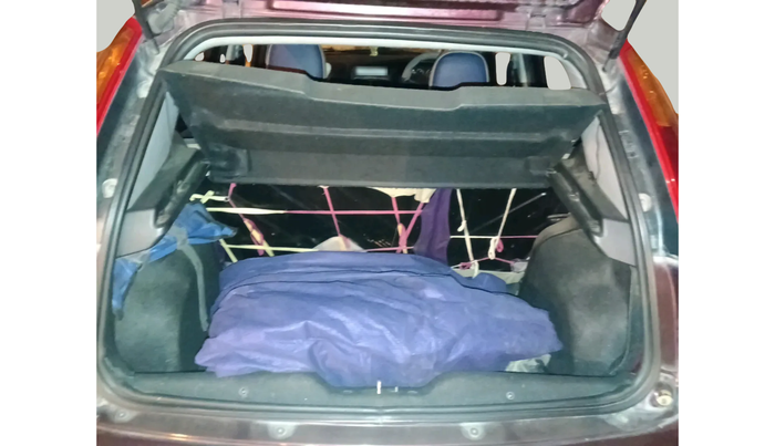 2010 Fiat Grand Punto ACTIVE 1.3, Diesel, Manual, 1,19,818 km, exterior