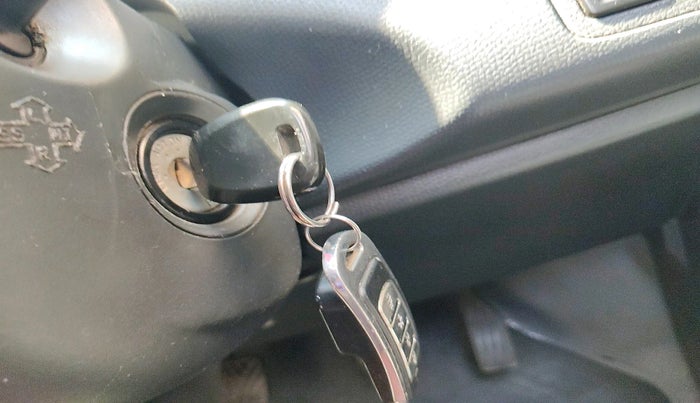 2011 Maruti Swift LDI, Diesel, Manual, 1,48,722 km, interior