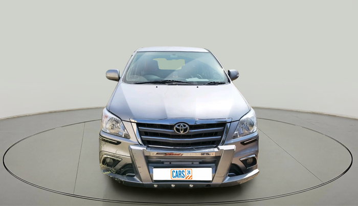 2015 Toyota Innova 2.5 VX 8 STR, Diesel, Manual, 2,70,812 km, exterior