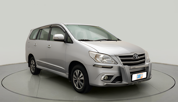 2015 Toyota Innova 2.5 VX 8 STR, Diesel, Manual, 2,70,812 km, exterior