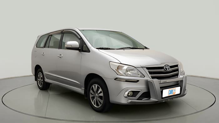 2015 Toyota Innova 2.5 VX 8 STR, Diesel, Manual, 2,70,812 km, exterior
