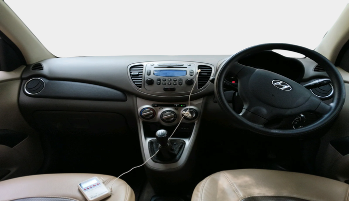 2013 Hyundai i10 SPORTZ 1.2, Petrol, Manual, 35,911 km, interior