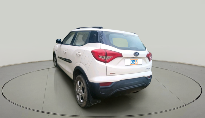 2022 Mahindra XUV300 W6 1.5 DIESEL AMT, Diesel, Automatic, 57,067 km, exterior