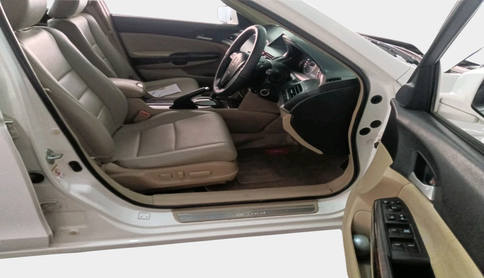 2011 Honda Accord 2.4L I-VTEC AT, Petrol, Automatic, 95,081 km, interior