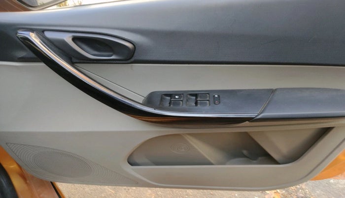 2018 Tata Tiago XT PETROL, Petrol, Manual, 63,418 km, interior