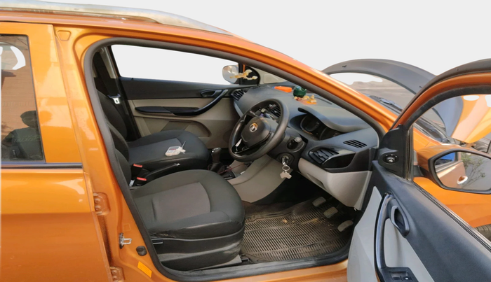 2018 Tata Tiago XT PETROL, Petrol, Manual, 63,418 km, interior