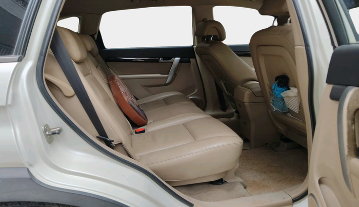 2010 Chevrolet Captiva LTZ AWD AT, Diesel, Automatic, 1,27,931 km, interior