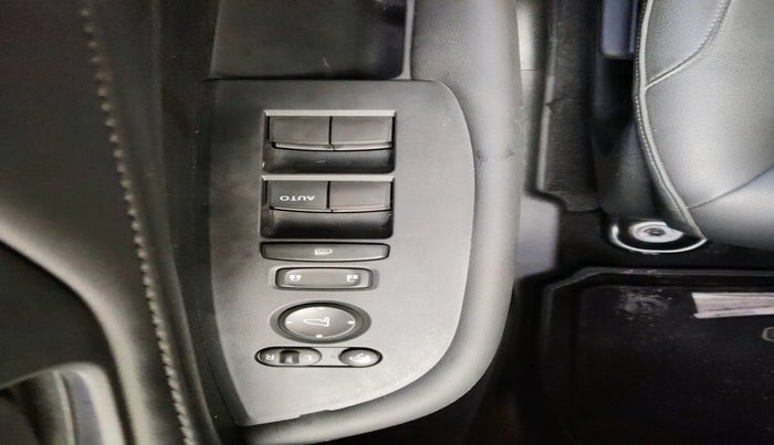 2025 Honda ELEVATE ZX CVT Black Edition, Petrol, Automatic, 2,293 km, interior