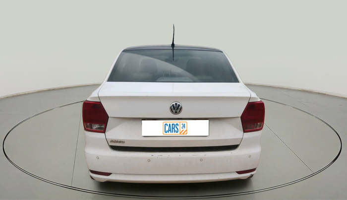 2016 Volkswagen Ameo HIGHLINE1.2L, Petrol, Manual, 1,00,233 km, exterior