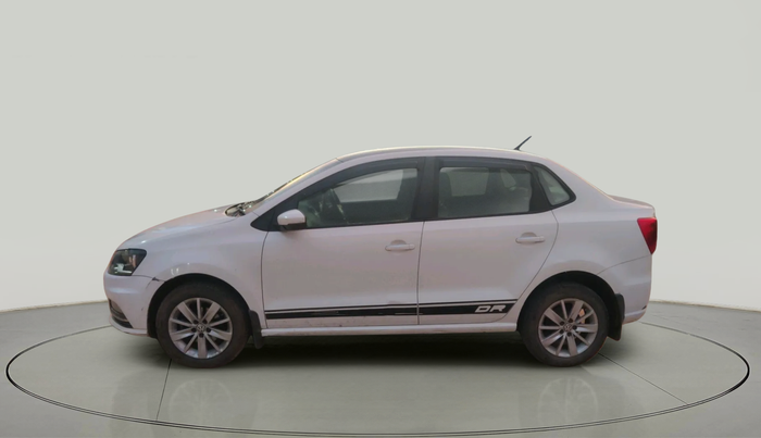 2016 Volkswagen Ameo HIGHLINE1.2L, Petrol, Manual, 1,00,233 km, exterior