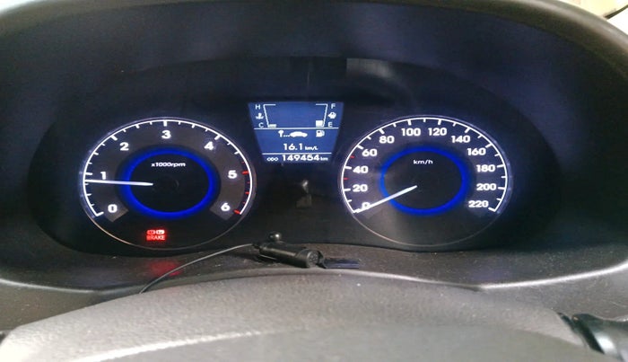 2013 Hyundai Verna FLUIDIC 1.6 CRDI SX, Diesel, Manual, 1,49,454 km, interior