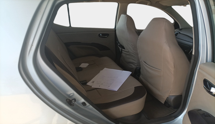 2011 Hyundai i10 MAGNA 1.2, Petrol, Manual, 72,144 km, interior