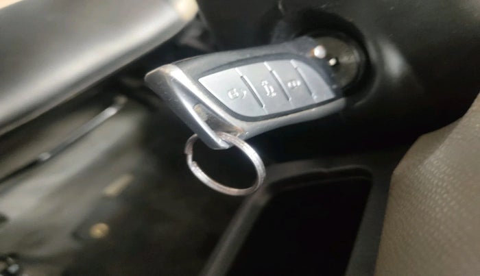 2015 Maruti Wagon R 1.0 VXI, Petrol, Manual, 77,642 km, interior