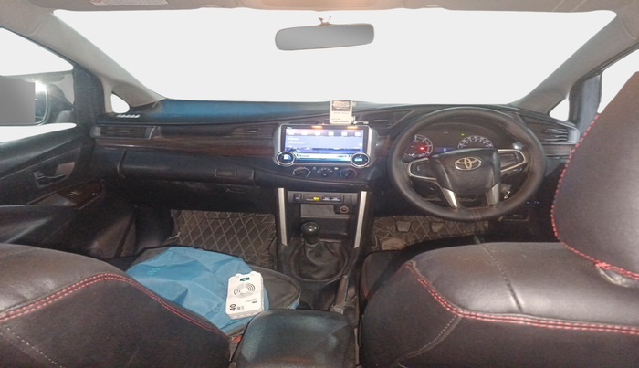 2016 Toyota Innova Crysta 2.4 GX 7 STR, Diesel, Manual, 3,04,202 km, interior
