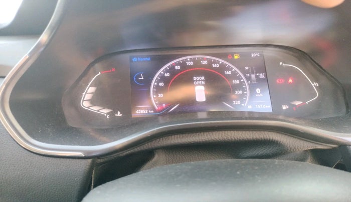 2021 Renault Kiger RXZ TURBO MT DUAL TONE, Petrol, Manual, 42,852 km, interior