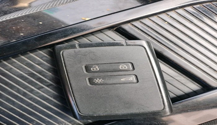 2021 Renault Kiger RXZ TURBO MT DUAL TONE, Petrol, Manual, 42,852 km, interior