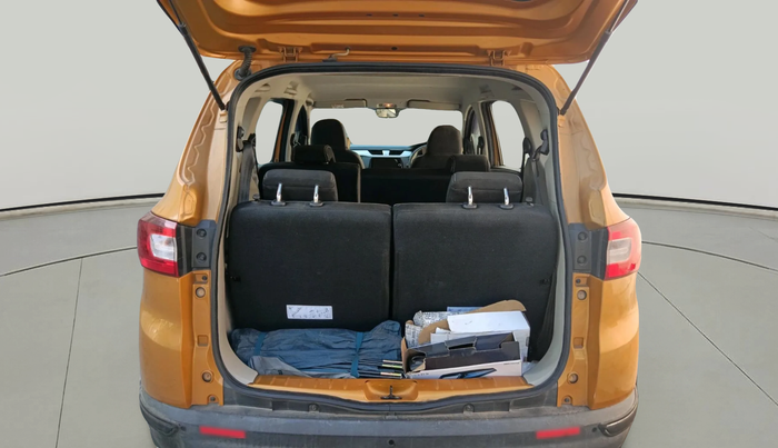 2020 Renault TRIBER RXZ AMT, Petrol, Automatic, 10,849 km, exterior